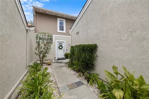 Exterior - 24 Sunfish, Irvine, CA 92604 photo 2 of 3