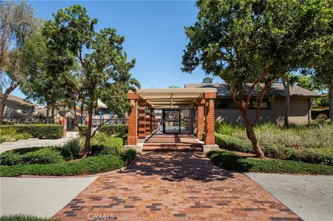 Exterior - 35 Diamante, Irvine, CA 92620 photo 9 of 11