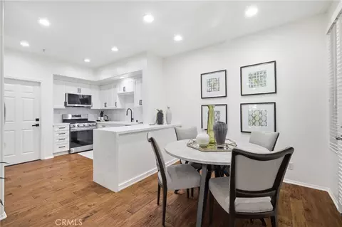 Dining - 33 Nightshade, Irvine, CA 92603 photo 1 of 1