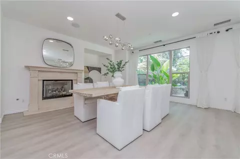 Dining - 21 Rose Trellis, Irvine, CA 92603 photo 1 of 4