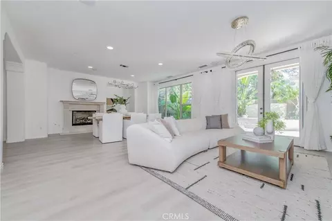Living - 21 Rose Trellis, Irvine, CA 92603 photo 2 of 3