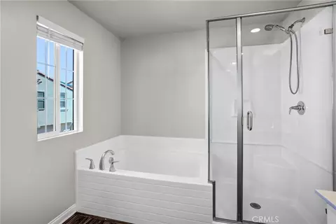 Bath - 475 Meyer, Upland, CA 91786 photo 2 of 4