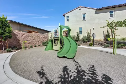 Exterior - 475 Meyer, Upland, CA 91786 photo 9 of 9