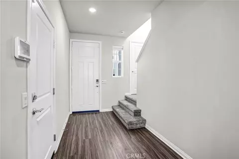 Entry Way - 475 Meyer, Upland, CA 91786 photo 3 of 6