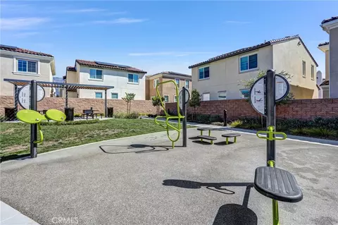 Exterior - 475 Meyer, Upland, CA 91786 photo 8 of 9