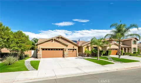 Exterior - 30208 Sutton Ct, Menifee, CA 92584 photo 3 of 9