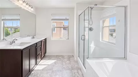 Bath - 1440 Black Diamond, Beaumont, CA 92223 photo 2 of 5