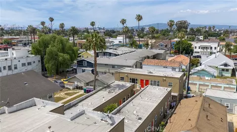 View/Area - 1111 Pine Ave, Long Beach, CA 90813 photo 2 of 3