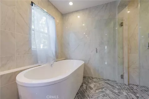 Bath - 57 Westover, Irvine, CA 92620 photo 2 of 7