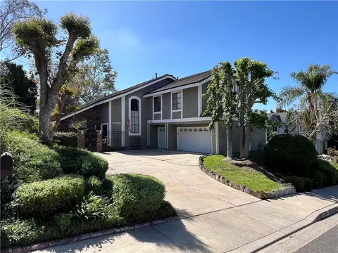 25966 Terra Bella, Laguna Hills, CA 92653