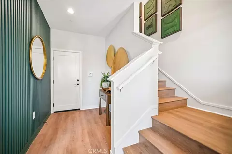 Entry Way - 5871 Maplewood Ln #4, Simi Valley, CA 93063 photo 2 of 2