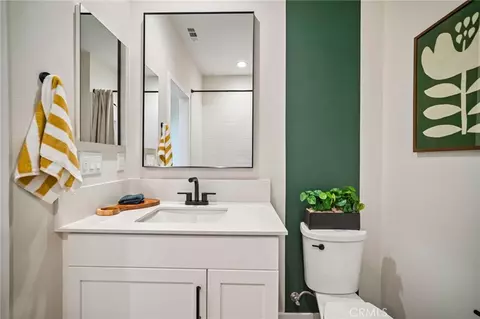 Bath - 5871 Maplewood Ln #4, Simi Valley, CA 93063 photo 5 of 5