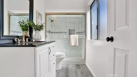 Bath - 24903 Danamaple, Dana Point, CA 92629 photo 5 of 5