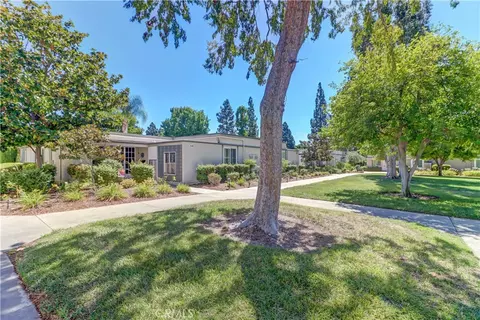 218 Avenida Majorca #D, Laguna Woods, CA 92637