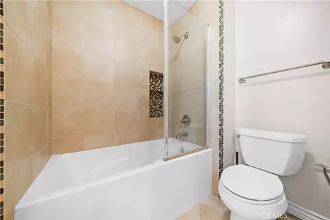 Bath - 41 Hermosa, Irvine, CA 92620 photo 5 of 5