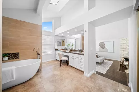 Bath - 41 Hermosa, Irvine, CA 92620 photo 3 of 5