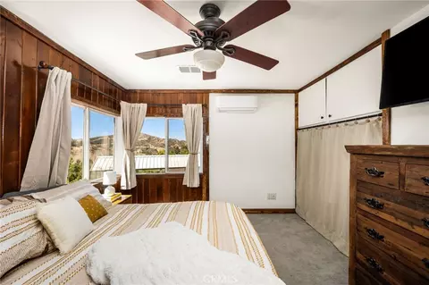 Bedroom - 28151 Modjeska Grade Rd, Silverado, CA 92676 photo 5 of 5
