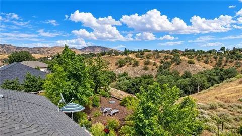 Exterior - 20000 Bald Mtn, Tehachapi, CA 93561 photo 3 of 3