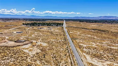 47712 Challenger Way, Lancaster, CA 93535 photo 11