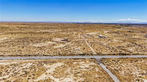 47712 Challenger Way, Lancaster, CA 93535 photo 16