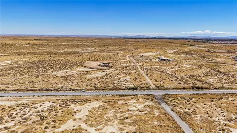 47712 Challenger Way, Lancaster, CA 93535 photo 16