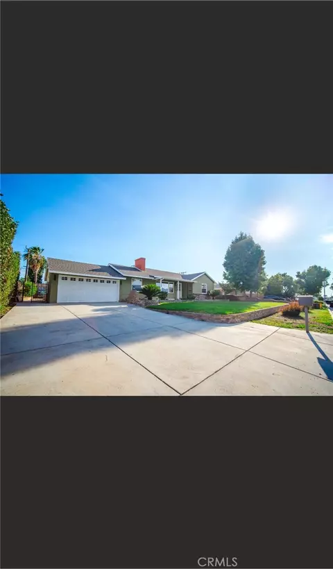 2128 E Larkwood, West Covina, CA 91791