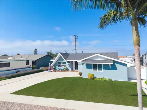 16281 Saratoga Ln, Huntington Beach, CA 92649