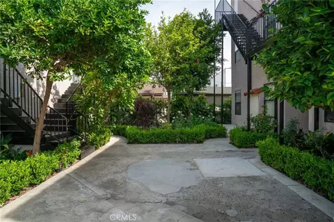 Exterior - 1035 Lime Ave, Long Beach, CA 90813 photo 2 of 3