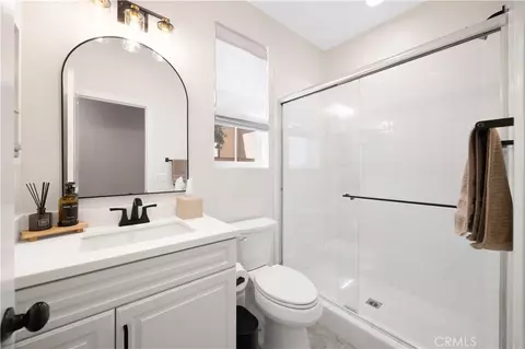 Bath - 3363 E Pine Rdg, Ontario, CA 91761 photo 1 of 2