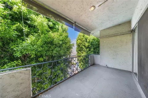 Exterior - 985 E California #306, Pasadena, CA 91106 photo 1 of 8