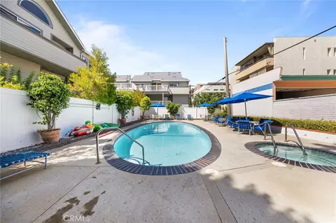 Exterior - 985 E California #306, Pasadena, CA 91106 photo 3 of 8