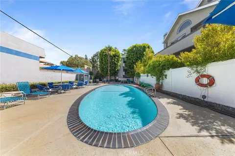 Exterior - 985 E California #306, Pasadena, CA 91106 photo 5 of 8