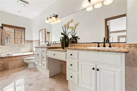 Bath - 141 El Dorado #A, Arcadia, CA 91006 photo 2 of 5
