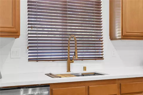 Kitchen - 29192 Jamesonite Cir, Menifee, CA 92584 photo 7 of 7