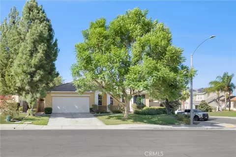 Exterior - 29192 Jamesonite Cir, Menifee, CA 92584 photo 2 of 5