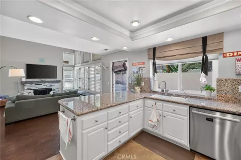 Kitchen - 7 Posada, Irvine, CA 92614 photo 4 of 5