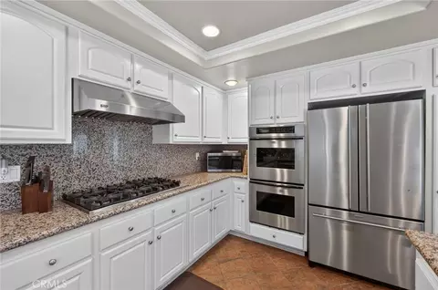 Kitchen - 7 Posada, Irvine, CA 92614 photo 5 of 5