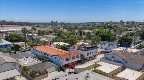 View/Area - 825 Roswell Ave, Long Beach, CA 90804 photo 2 of 3