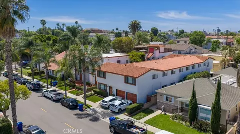 View/Area - 825 Roswell Ave, Long Beach, CA 90804 photo 1 of 3