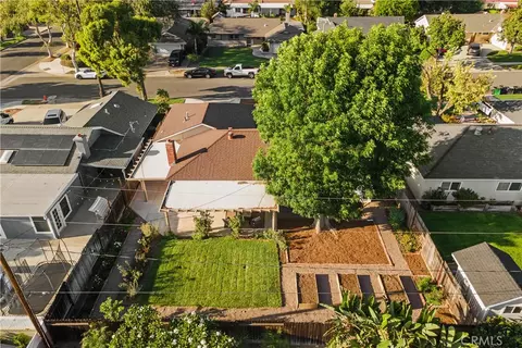 View/Area - 2132 E Trenton Ave, Orange, CA 92867 photo 2 of 4