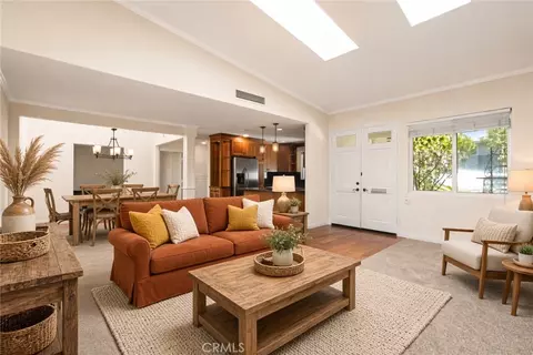 65 Calle Aragon #B, Laguna Woods, CA 92637