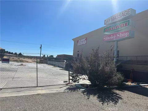 17153 Bear Valley Rd, Hesperia, CA 92345 photo 6