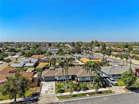 View/Area - 2076 N Mori, Orange, CA 92867 photo 9 of 11