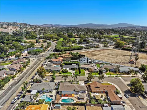 View/Area - 2076 N Mori, Orange, CA 92867 photo 11 of 11