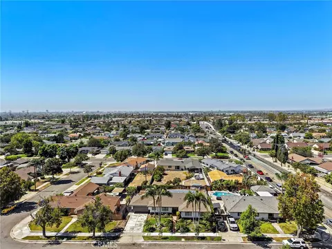 View/Area - 2076 N Mori, Orange, CA 92867 photo 8 of 11