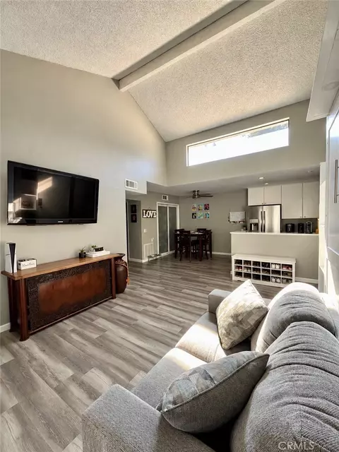 18804 Mandan St #814, Canyon Country, CA 91351