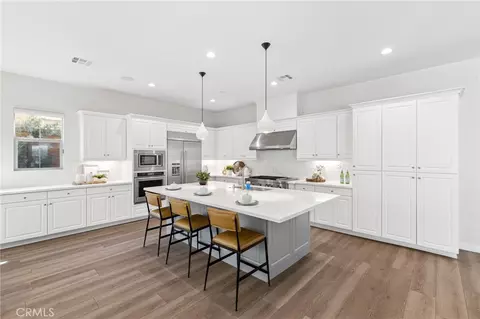 Kitchen - 126 Imagination Trl, Irvine, CA 92620 photo 1 of 2
