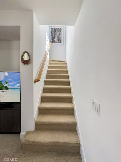 Entry Way - 70 Clouds, Irvine, CA 92603 photo 6 of 6