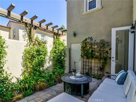 Exterior - 70 Clouds, Irvine, CA 92603 photo 3 of 4