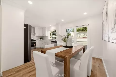 Dining - 17 Whitney, Irvine, CA 92620 photo 1 of 3